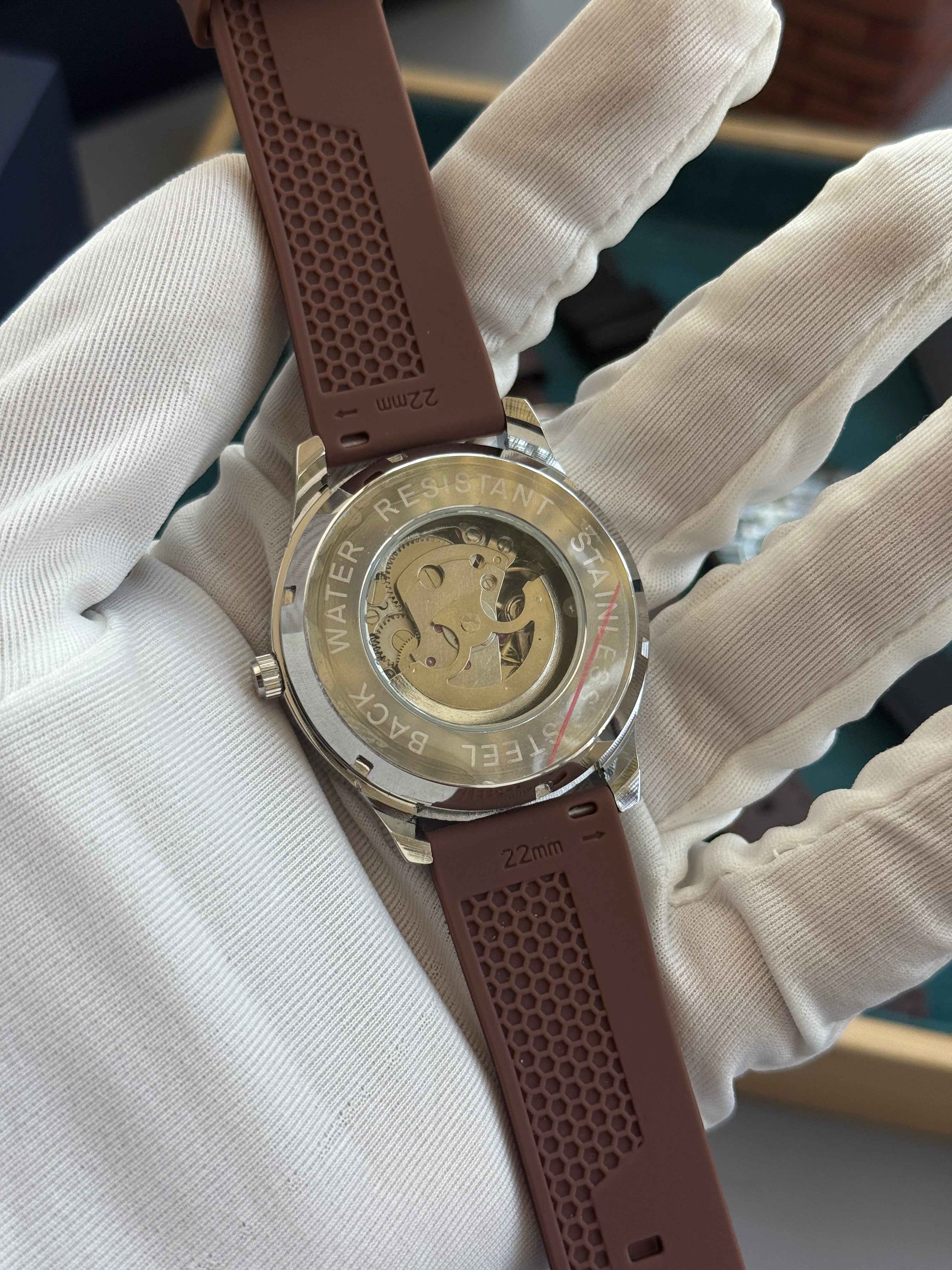 Tommy_Hilfiger Automatic Premium Silicon Strap with warranty