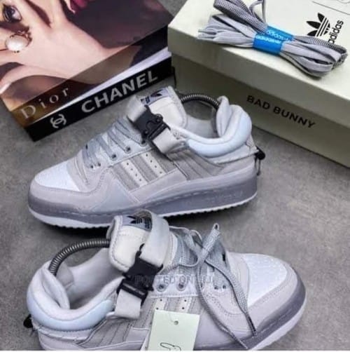 Adidass Bad Bunny Full Grey