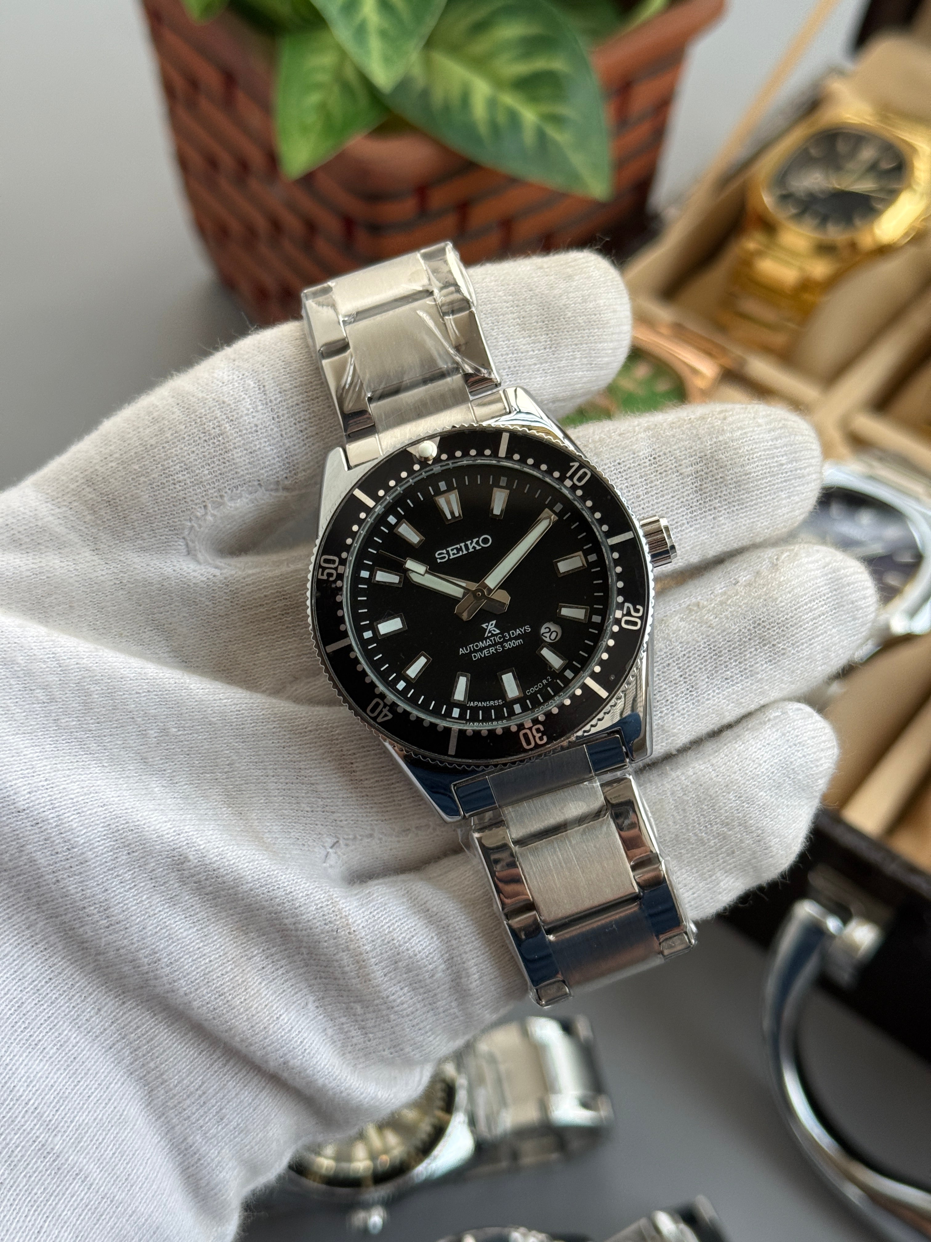 Sei_ko Prospex Premium Black Back Open