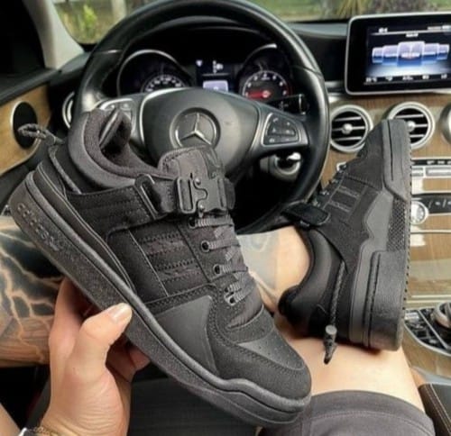 Adidass Bad Bunny Full Black