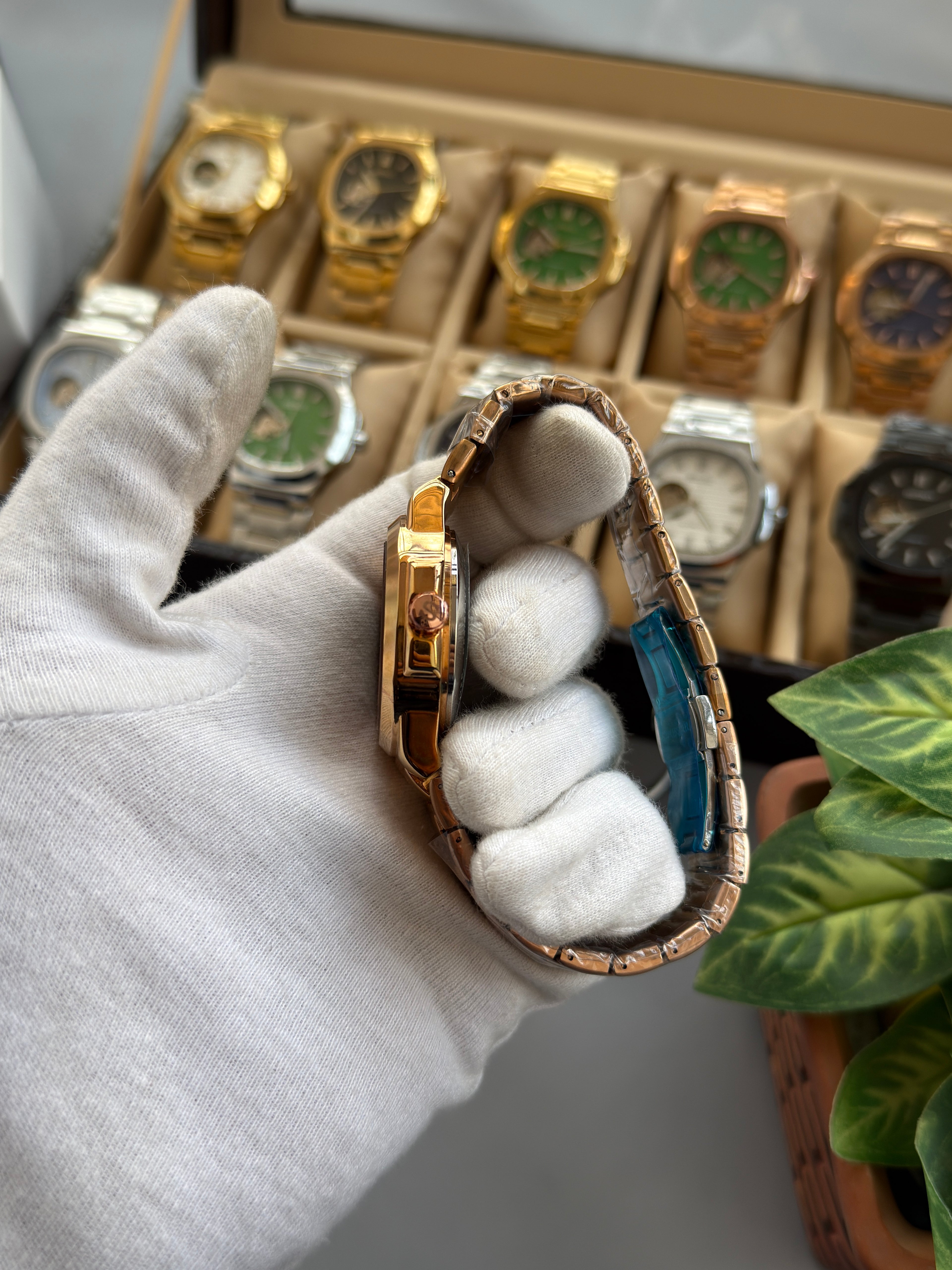 Sei_ko Nautilus Mod Automatic Premium Chocolate Dial